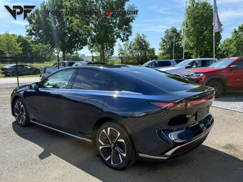 Mazda 6e